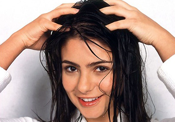 hair oiling
